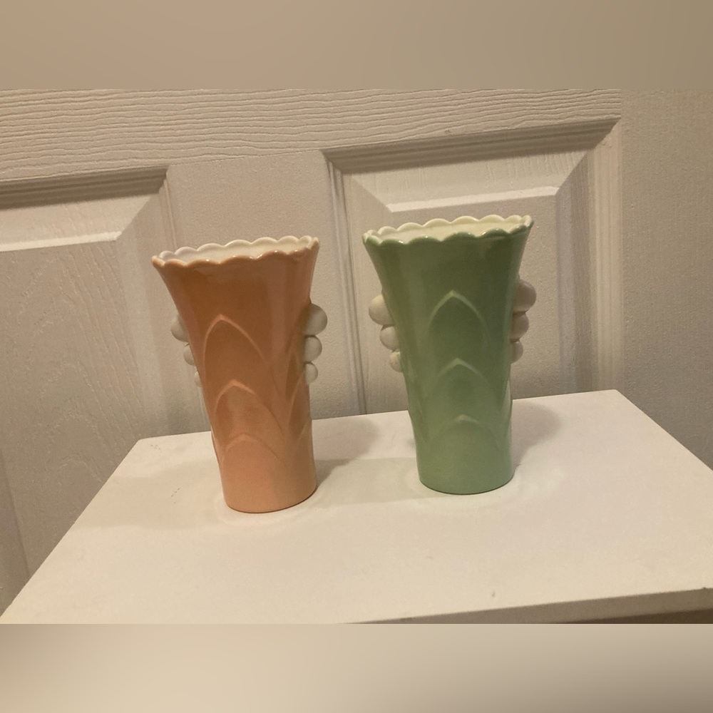 Vintage anchor hocking vitrock vases pink and green